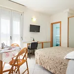 Imperial Aparthotel 4*