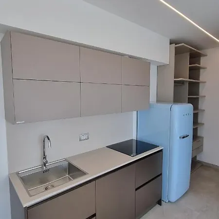 Imperial Aparthotel 3*