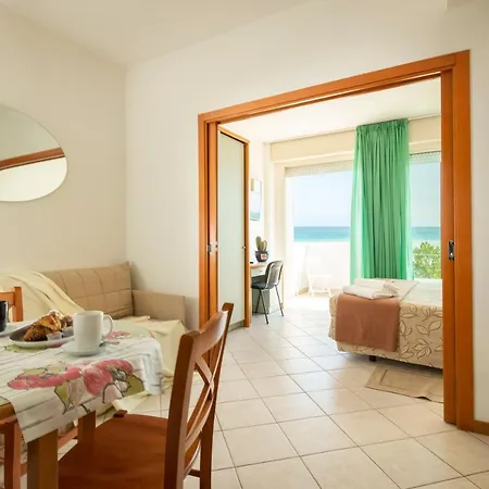 Aparthotel Imperial 3*