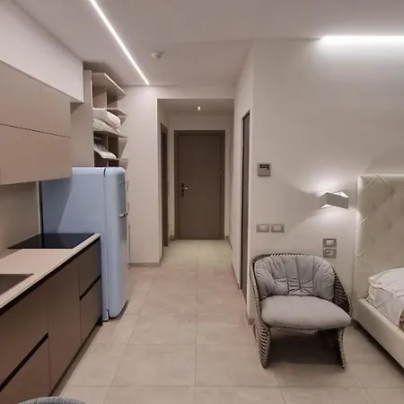 Imperial 3*