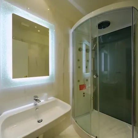 Aparthotel Imperial 4*